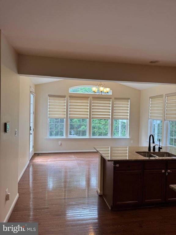 Building Photo - 24877 Myers Glen Pl