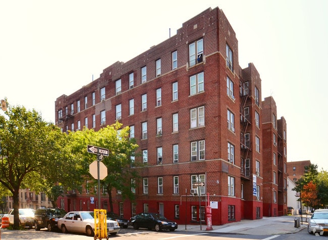 Grand Concourse - 3034 Grand Concourse