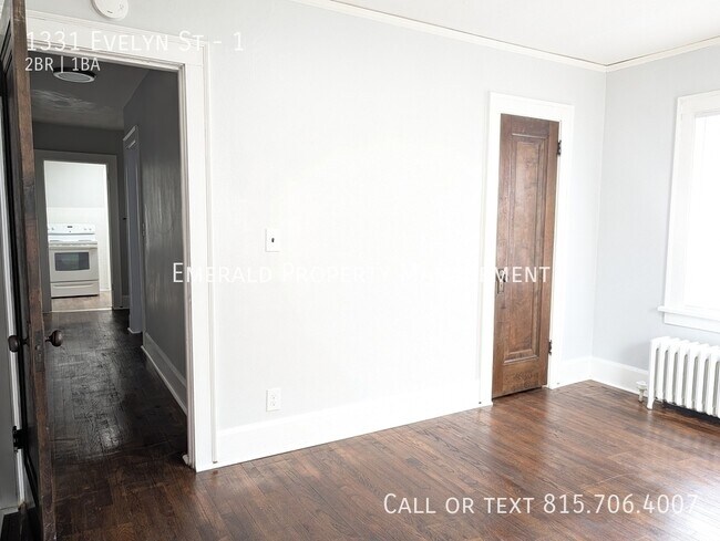 Building Photo - 1331 Evelyn St