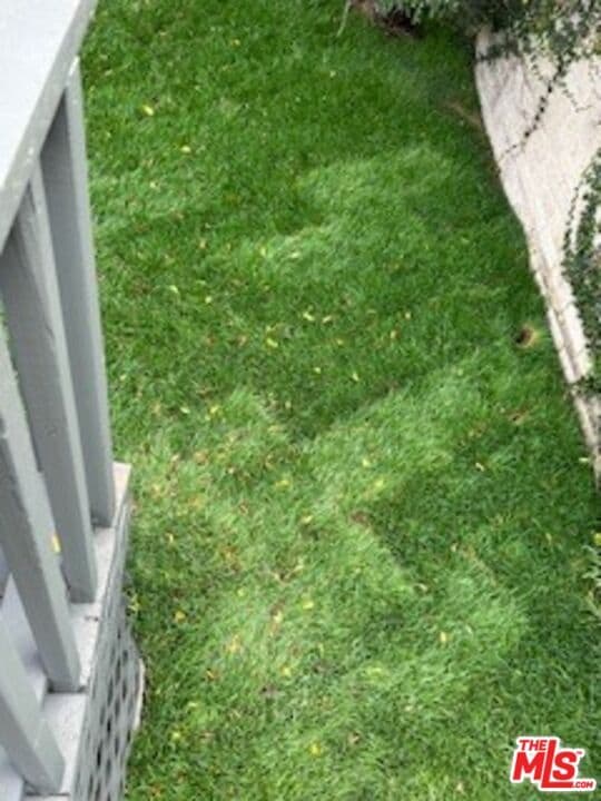 Building Photo - 620 25th St