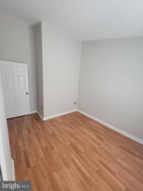 Building Photo - 8702 Castlerock Ct