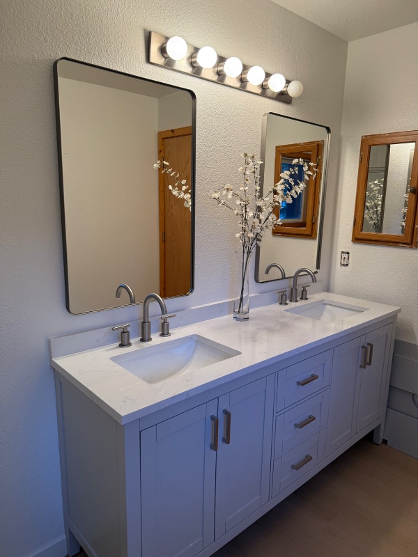 Building Photo - 12996 Oberwald Way