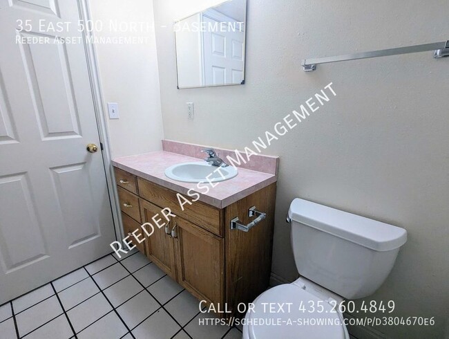 Building Photo - 35 E 500 N