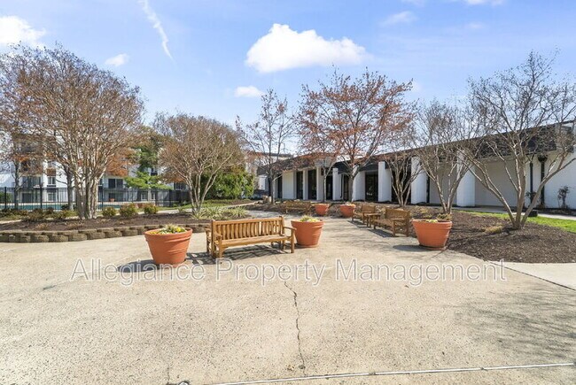 Building Photo - 60 S Van Dorn St