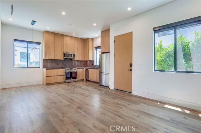Building Photo - 5109 Bluebell Ave