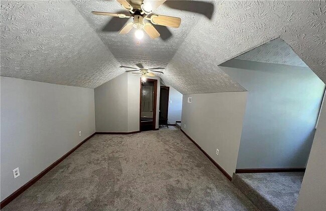 Building Photo - 3025 Maysville Rd