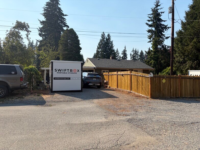 Building Photo - 7012 McDougall Ave