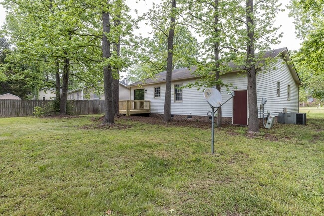 Building Photo - 8221 Rocky Ct