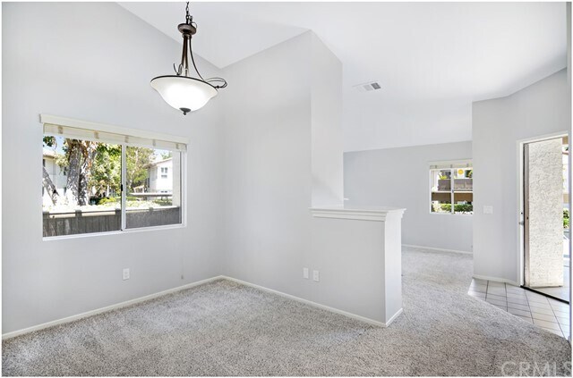 Building Photo - 68 Corniche Dr