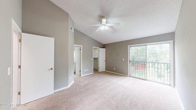 Building Photo - 322 Sunrise Cir