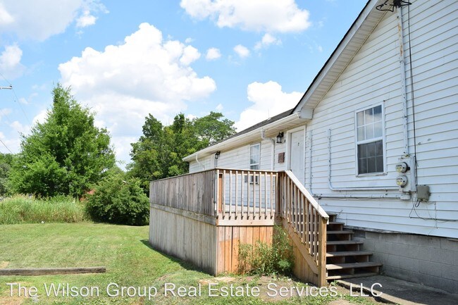 Building Photo - 722 Lena St