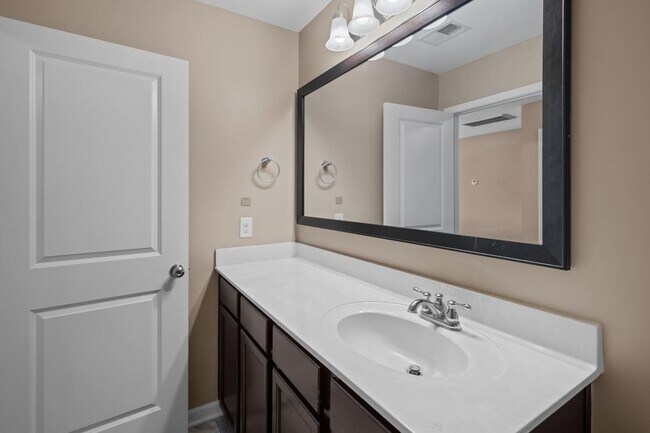 Building Photo - 4540 Garden Hills Loop