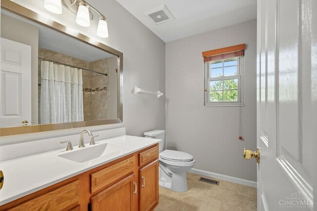 Building Photo - 6671 Foxfield Dr