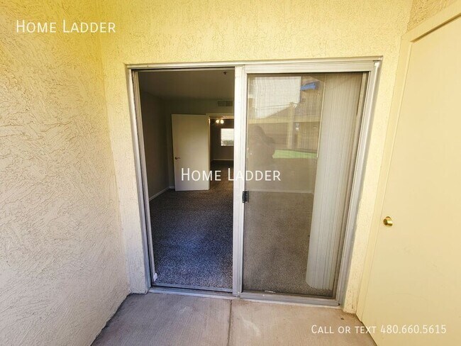 Building Photo - 12221 W Bell Rd