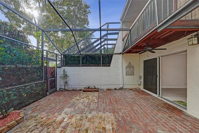 Building Photo - 2990 Oaktree Ln