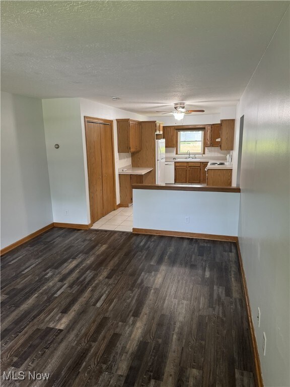 Building Photo - 80 Mary Ann Ln