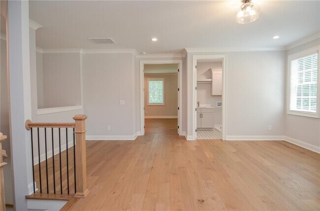 Building Photo - 3963 Enclave Wy