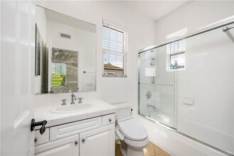 Building Photo - 26 Marble Sands