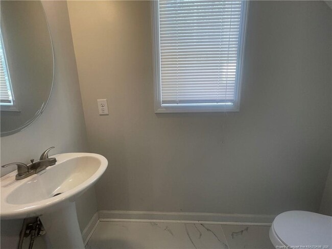 Building Photo - 705 Georgetown Cir