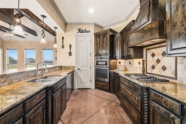 Building Photo - 422 Rugged Dr