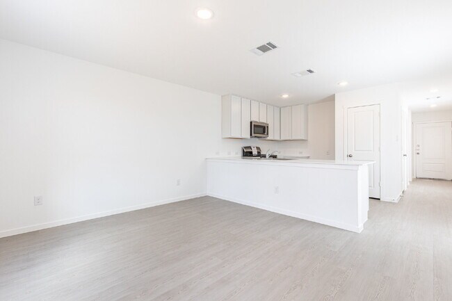 Building Photo - 6749 Marble Rdg