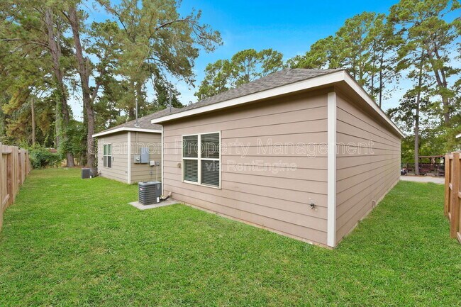 Building Photo - 9650 Warm Spring