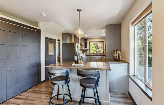 Building Photo - Montclair Hills Retreat with Breathtaking ...