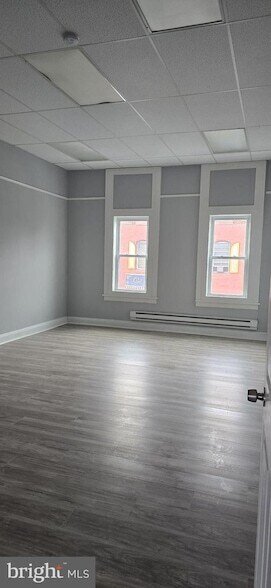 Building Photo - 39 High St