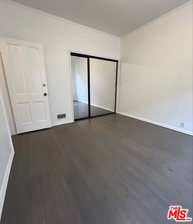 Building Photo - 1441 Hayworth Ave