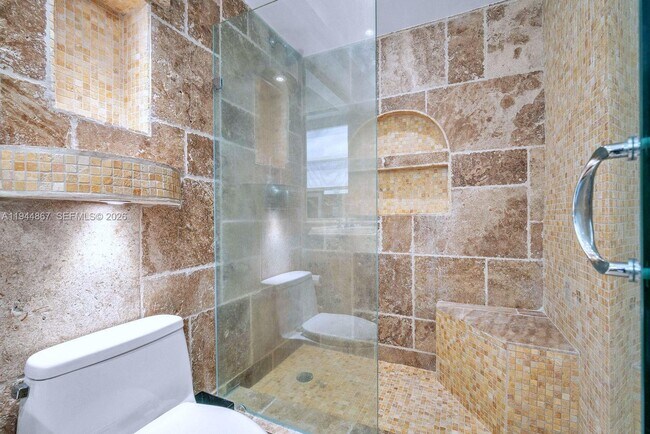 Building Photo - 3001 S Ocean Dr