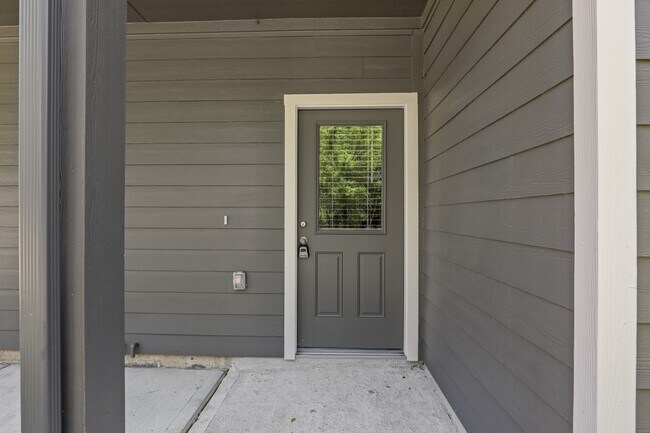 Building Photo - 13502 Axel Ln