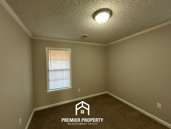 Building Photo - NEWLY RENOVATED 3-Bedroom Home for Rent in Southaven, MS!
