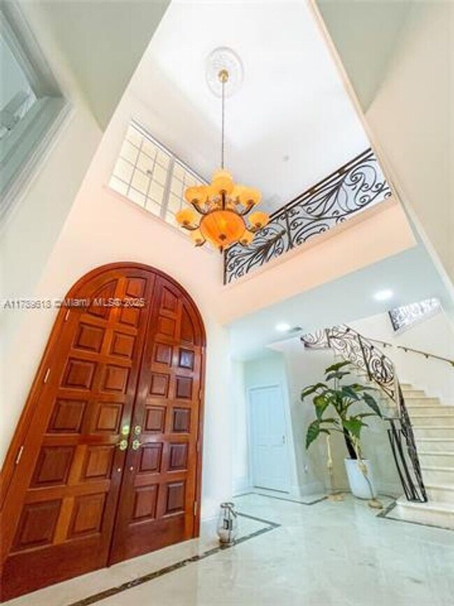 Building Photo - 194 Caoba Ct