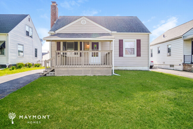 Primary Photo - 4 Bedroom Home with Comfortable Layout
