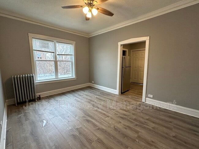 Building Photo - 6631 S Ellis Ave