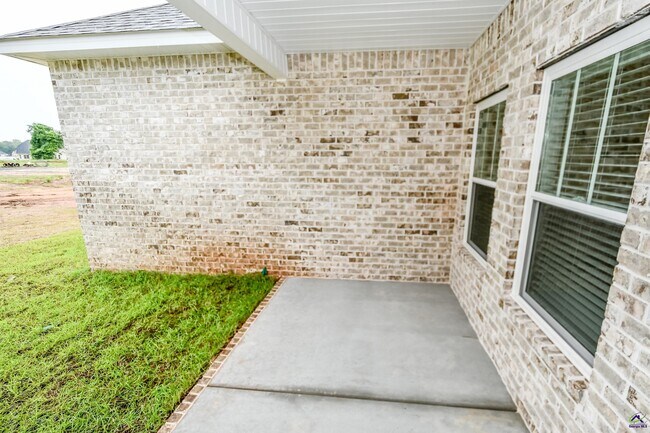 Building Photo - 114 Haven Way