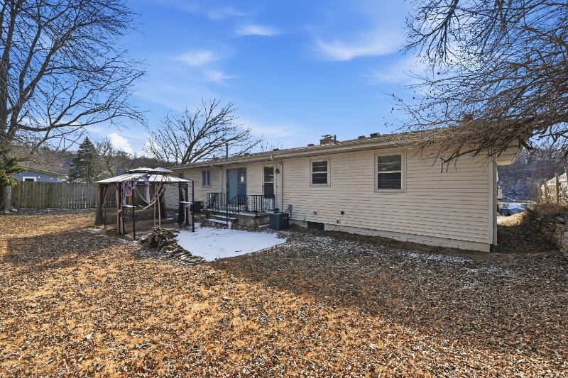 Building Photo - 171 Skyline Dr