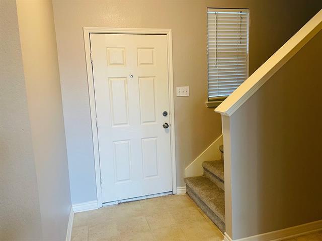 Building Photo - 7120 Wind Row Dr