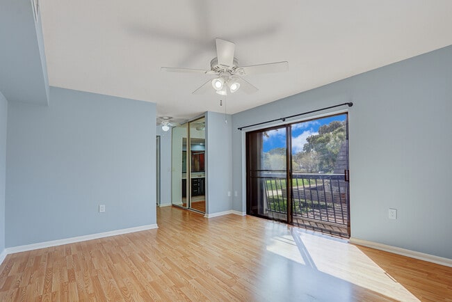 Building Photo - 803 8th Terrace