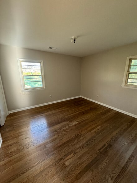 Building Photo - 5925 Washington Ave