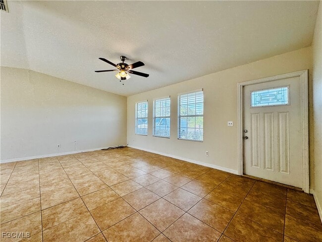 Building Photo - 3313 14th St SW