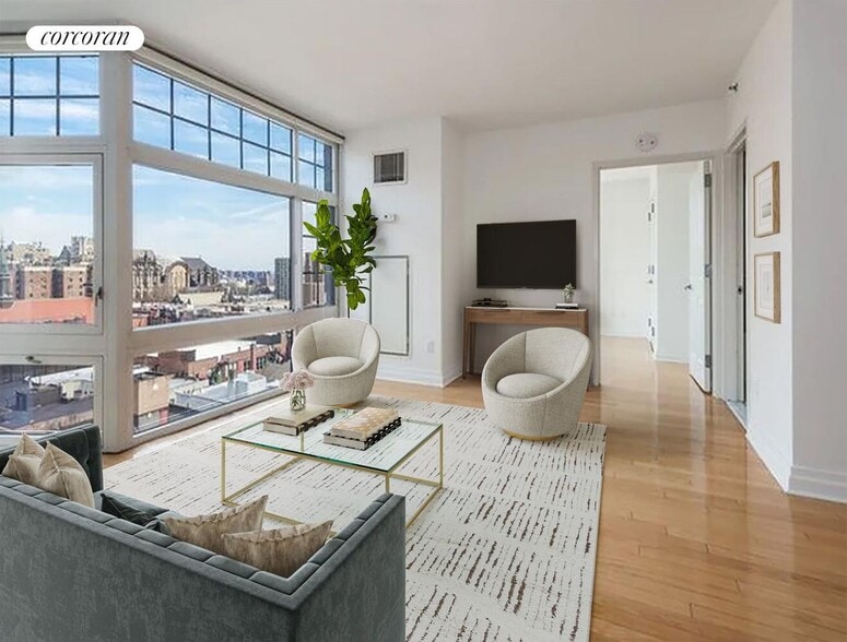 Building Photo - 272 W 107th St