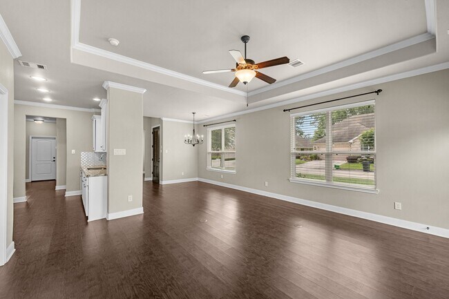 Building Photo - 2034 Que Manor Dr