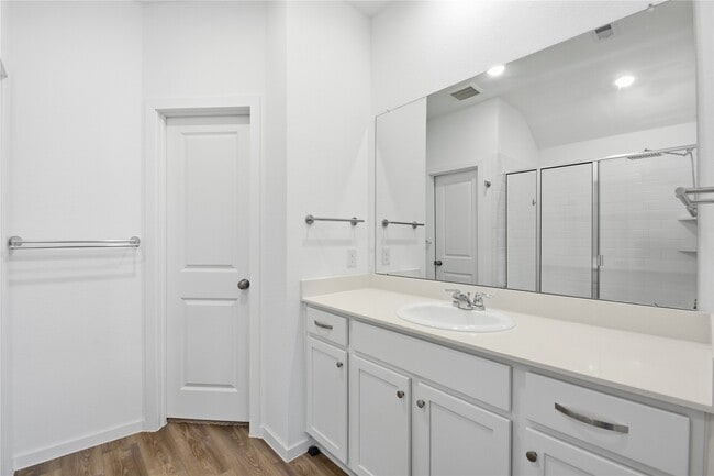 Building Photo - 5434 Still Mdw Ln