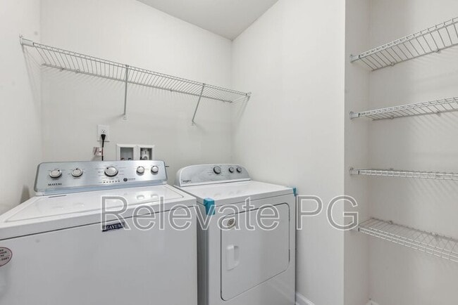 Building Photo - 8907 Ringview Dr