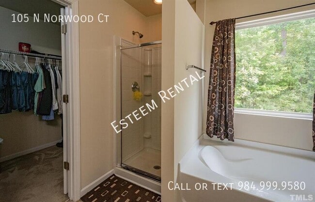 Building Photo - 105 Norwood Ct S