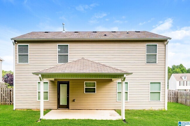 Building Photo - 808 Huntington Trce