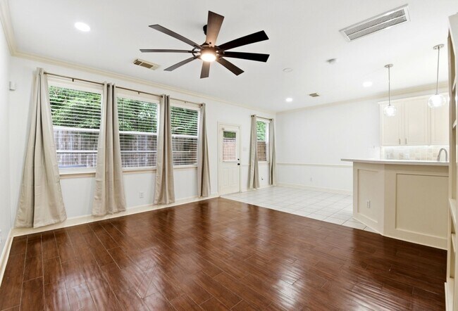 Building Photo - 78 N Camellia Grove Cir