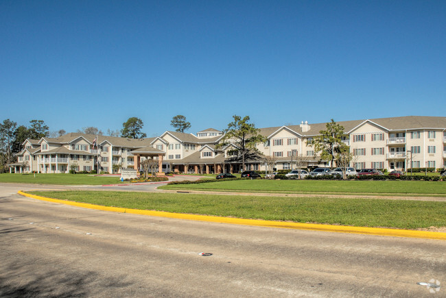 Building Photo - Paradise Springs