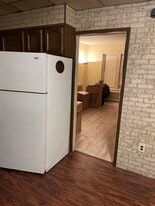 Building Photo - 1029 N 5th St